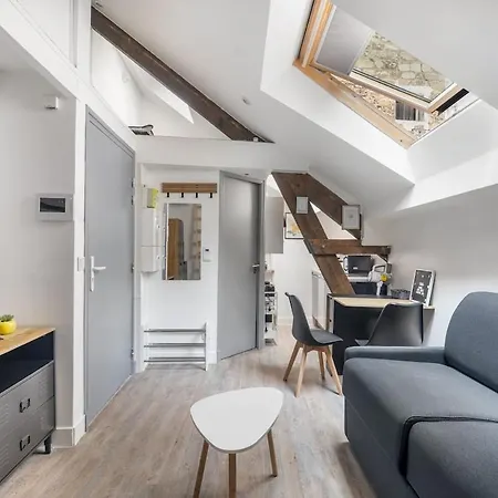 Apartmán Cozy - Eiffel Tower